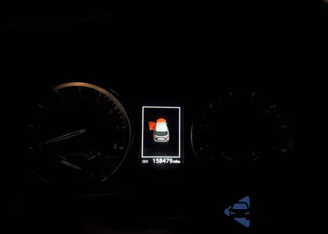 2017 Toyota Highlander Se z USA, uszkodzony, nr VIN 5TDJZRFH3HS372212